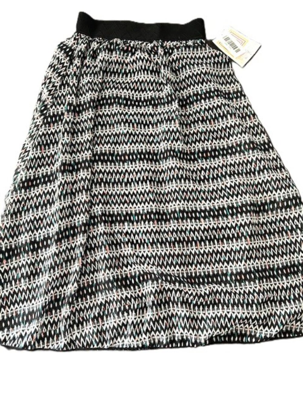 LuLaRoe Lola‎ A-line Skirt XXS Elastic Waist Zig Zag Black White Red Green
